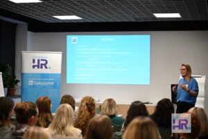 LiderzyHR- Lider to marka czy produkt? Wizerunek. Komunikacja.Wpływ. (16 of 48)